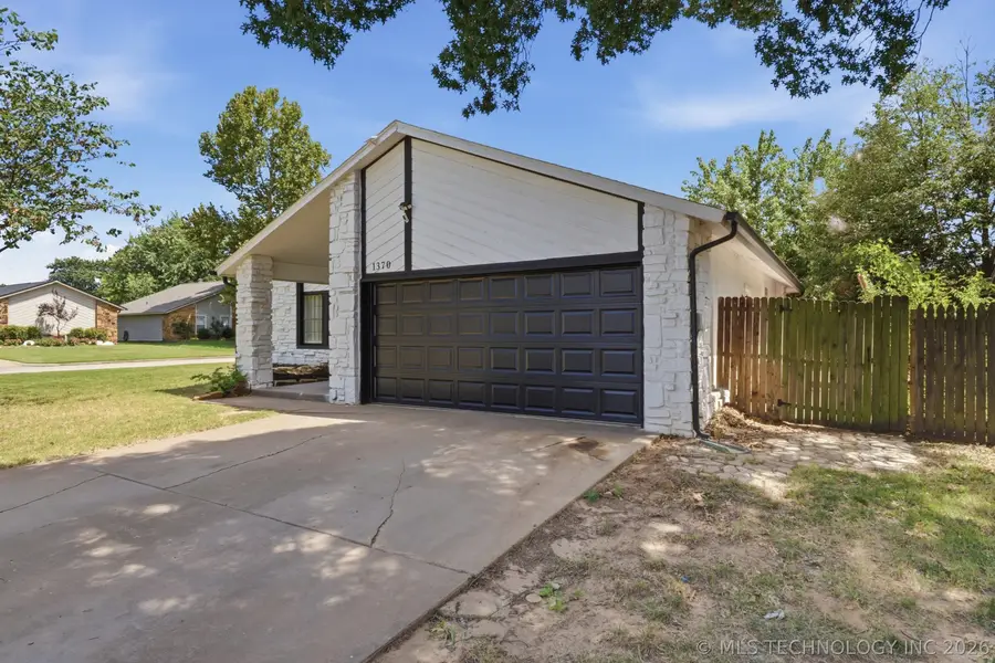 1370 E 139th Place, Glenpool, OK 74033 - #3