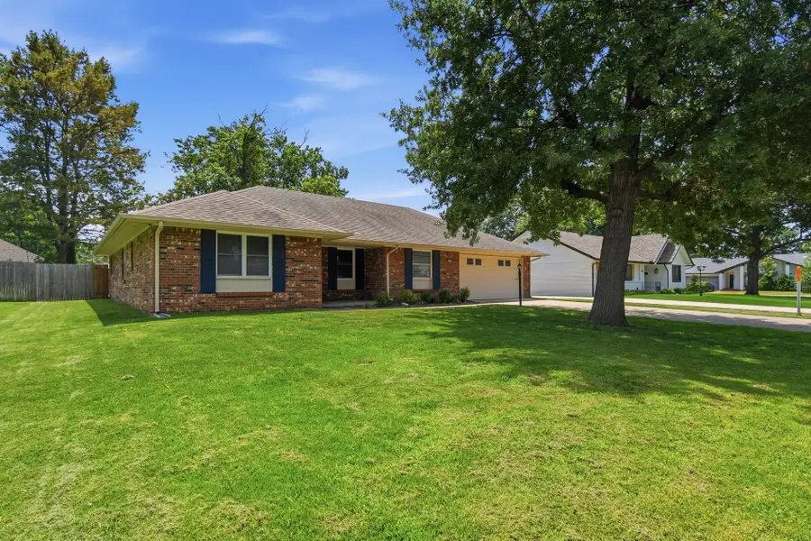 2609 W Elgin Street, Broken Arrow, OK 74012 - #2