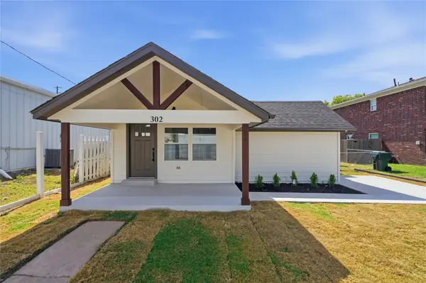 302 S Weenonah Avenue, Claremore, OK 74017
