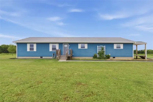 21598 County Road 1090, Lamont, OK 74643