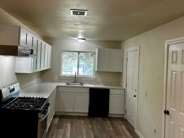 2323 S Olympia Street, Tulsa, OK 74107 - #2