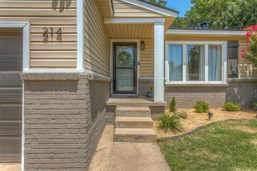 214 W Toledo Street, Broken Arrow, OK 74012 - #3