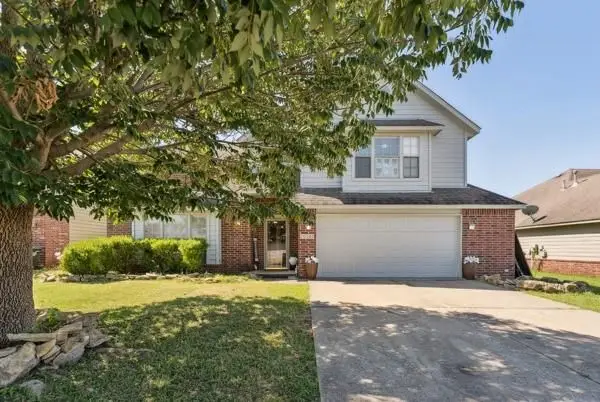 20208 E 37th Street S, Broken Arrow, OK 74014