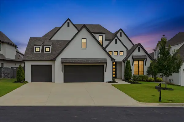 713 W 109th Street S, Jenks, OK 74037