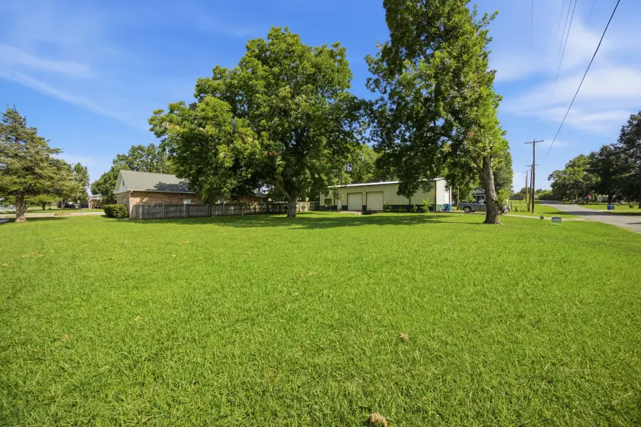 1406 N Hickory Street, McAlester, OK 74501 - #3