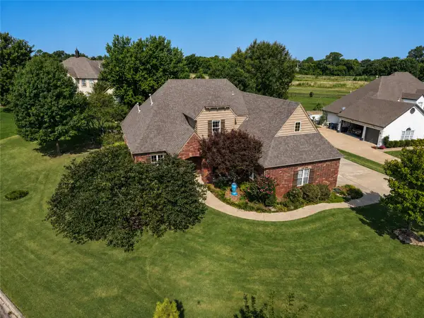 14706 S 52nd East Avenue, Bixby, OK 74008