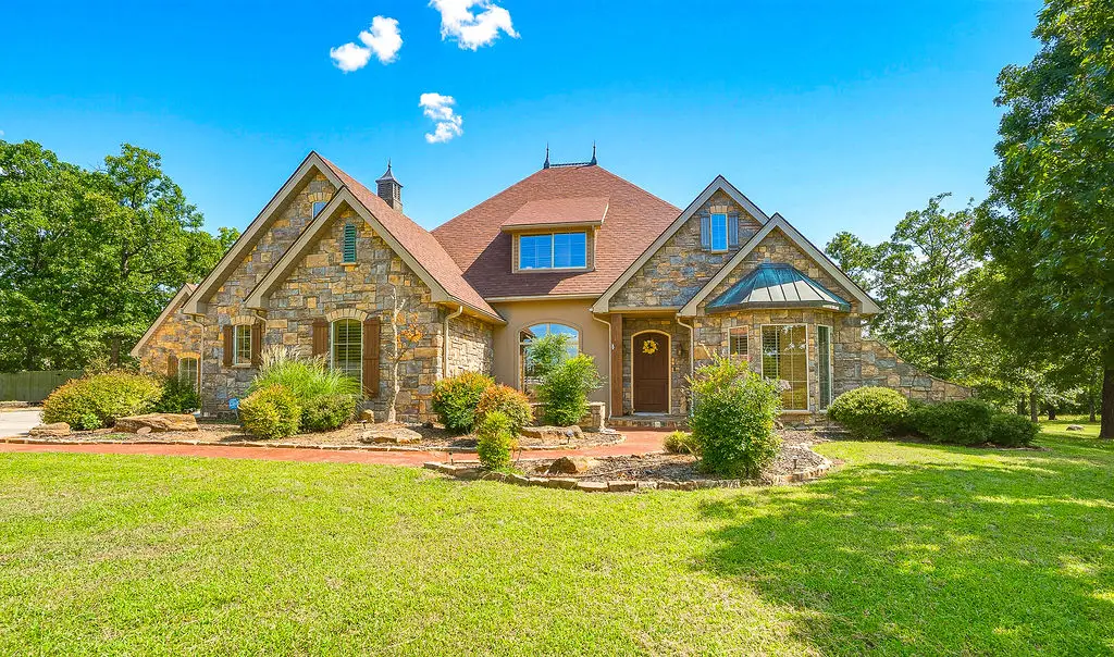 1202 Walker Circle, Ada, OK 74820 - #1