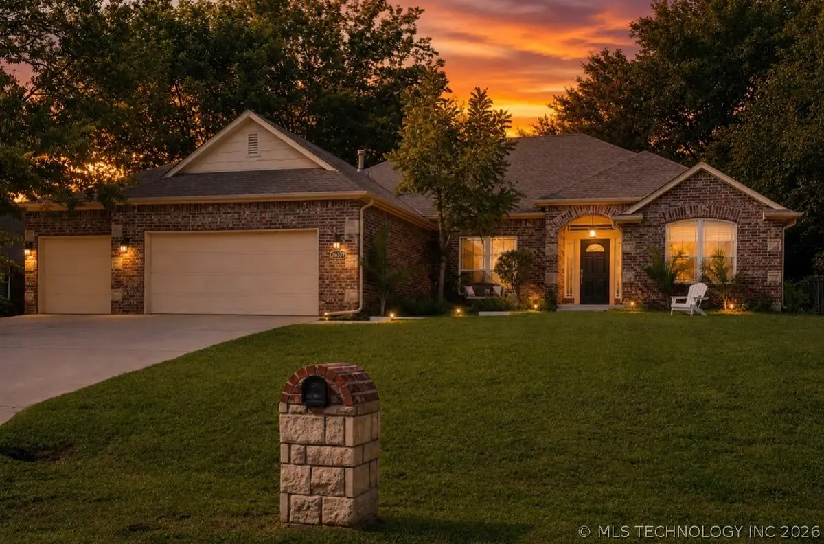 26327 E 112th Court, Coweta, OK 74429 - #1
