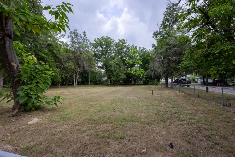 575 Ash Street, Wilson, OK 73463 - #3