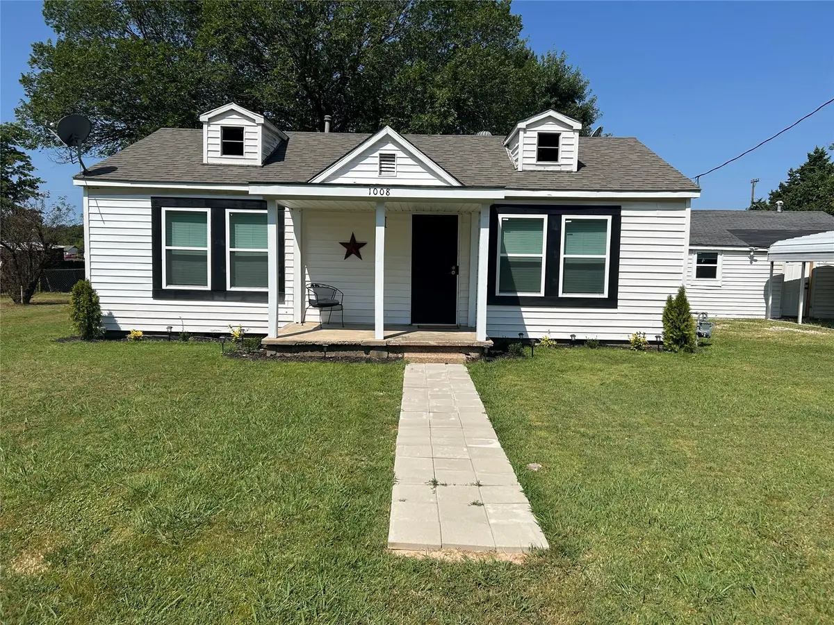 1008 1st Avenue, Warner, OK 74469 - #1