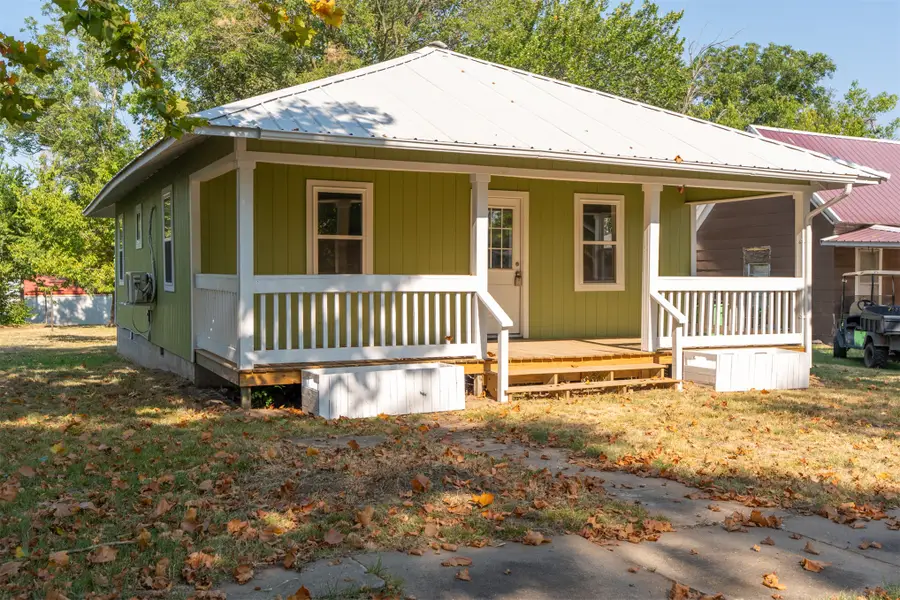 123 S 9th, Okemah, OK 74859 - #2
