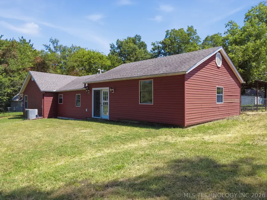 108 N 7th Avenue, Cleveland, OK 74020 - #2