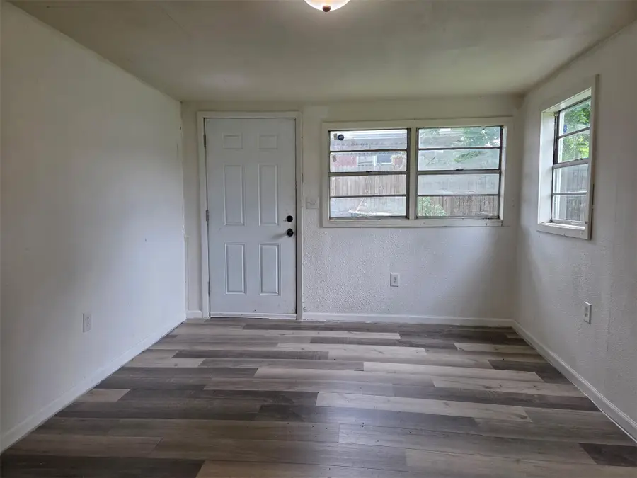 453 NE Elmhurst Avenue, Bartlesville, OK 74006 - #3