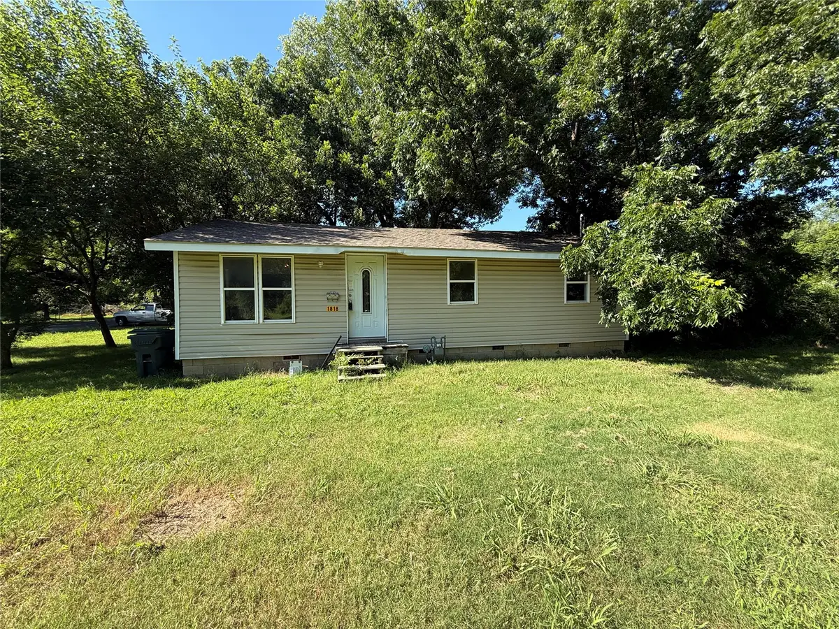 1818 W Martin Luther King Street, Muskogee, OK 74401 - #1