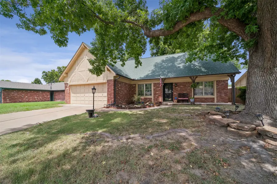 10731 E 29th Place, Tulsa, OK 74129 - #2