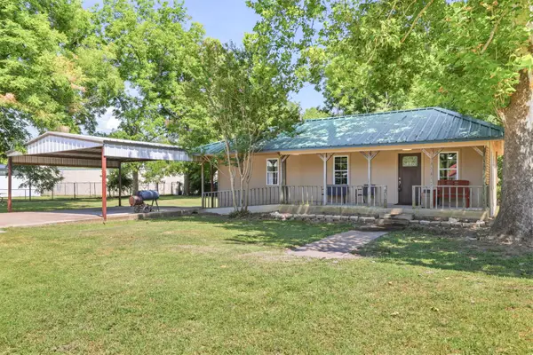 210 Main, Caddo, OK 74729