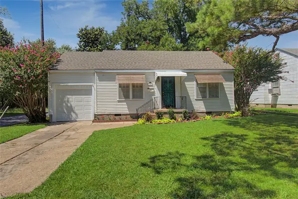 1502 Hayes Street, Muskogee, OK 74403