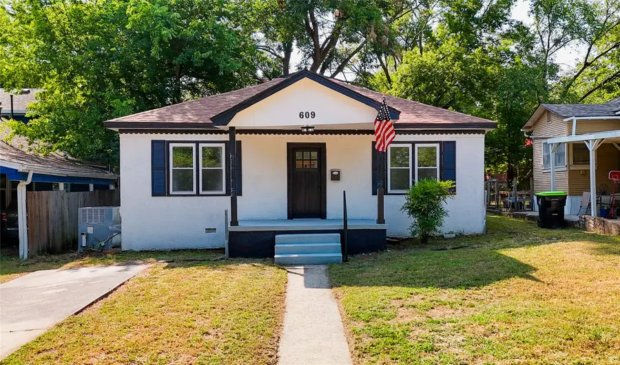 609 N Oak Street, Holdenville, OK 74848 - #3