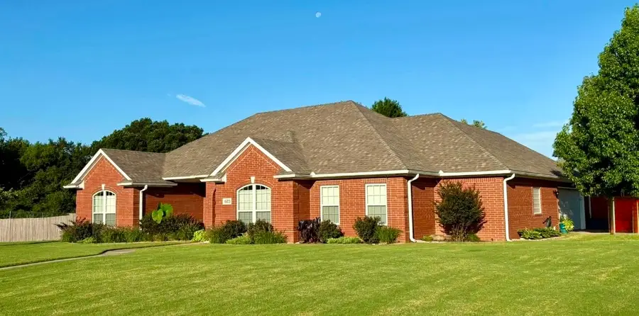 1603 Tara Drive, Ardmore, OK 73401 - #2