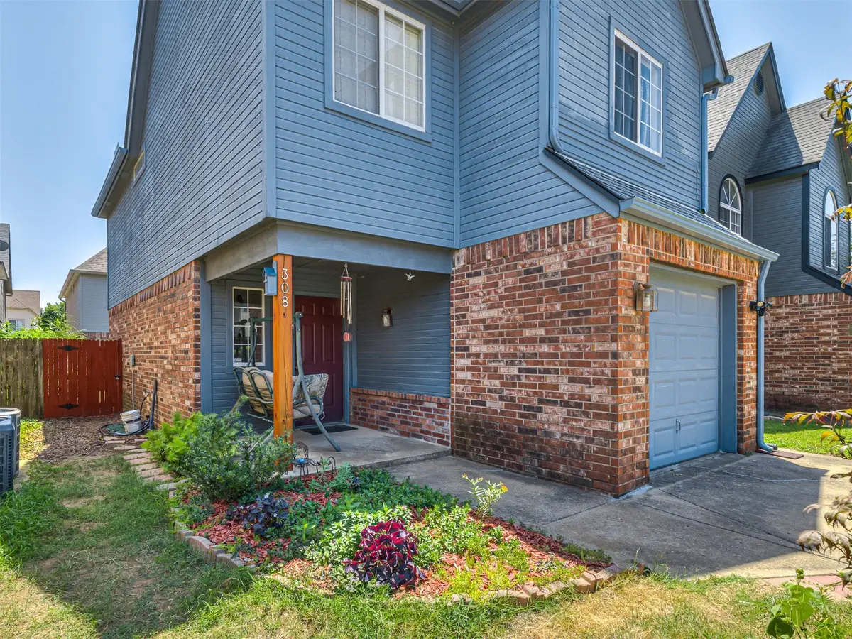 308 W K Street, Jenks, OK 74037 - #1