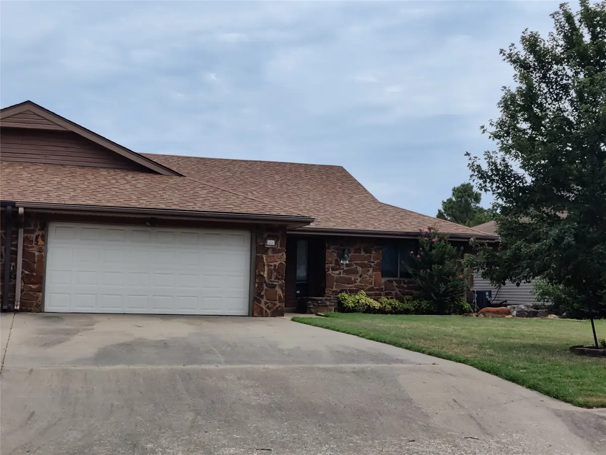 826 SE Quail Ridge Road, Bartlesville, OK 74006 - #1