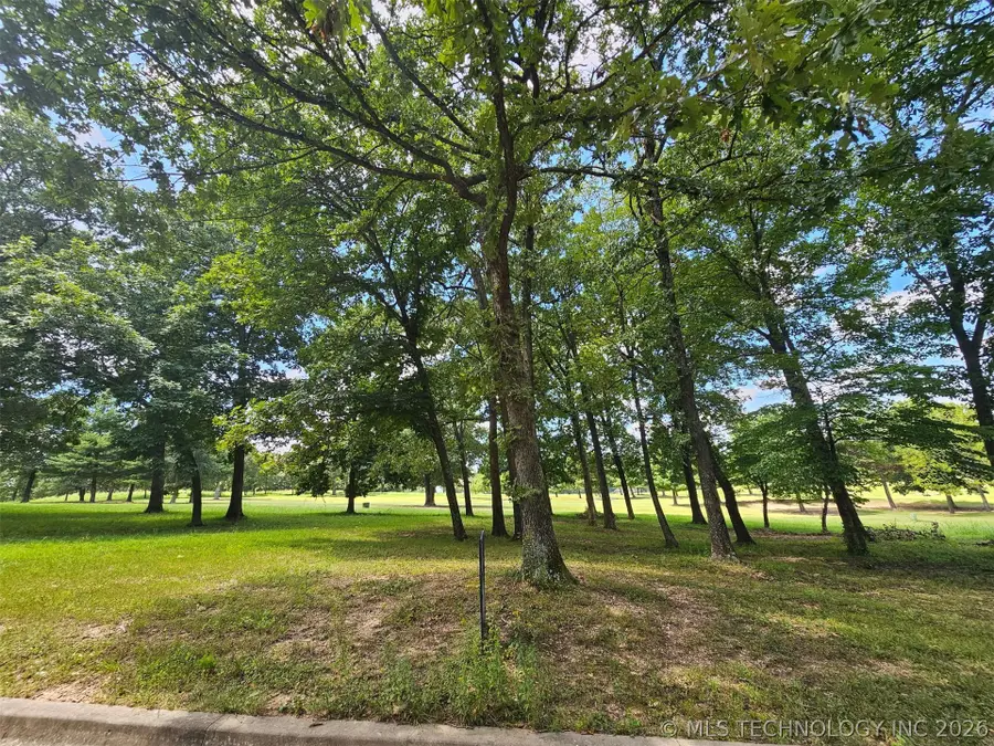 1010 Wilcox Circle, Tahlequah, OK 74464 - #2