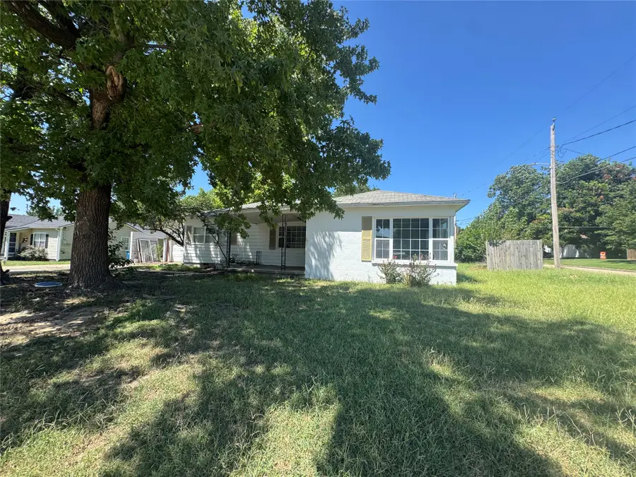 1225 E Seminole Avenue, McAlester, OK 74501 - #3