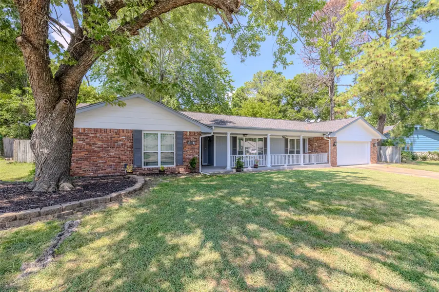 2817 Robin Lane, Muskogee, OK 74403 - #2
