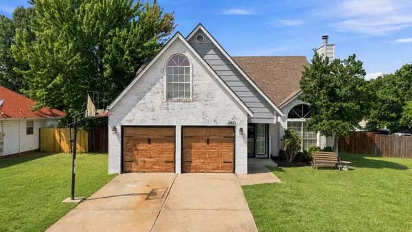2500 W Kent Street, Broken Arrow, OK 74012