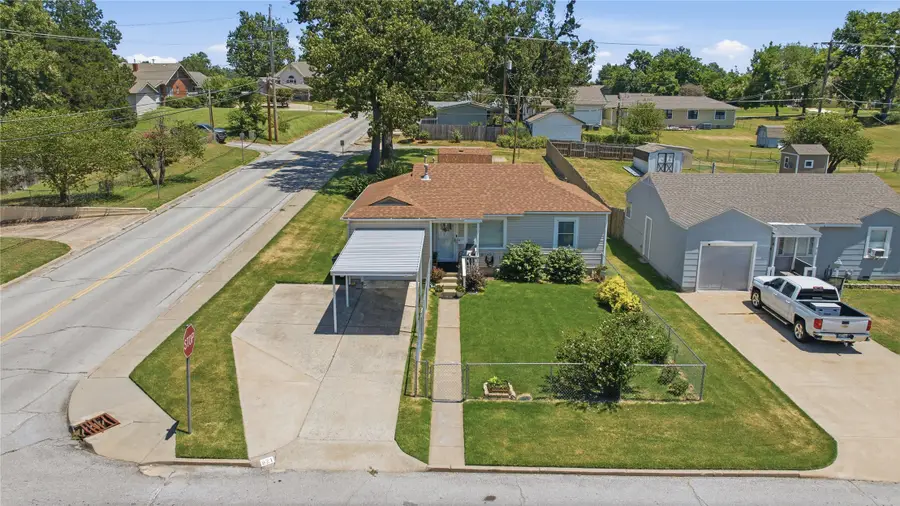 921 N Main Street, Sand Springs, OK 74063 - #2