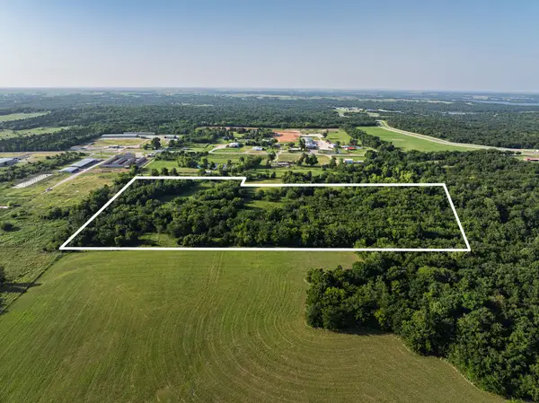 1697 Highway 70 E, Kingston, OK 73439