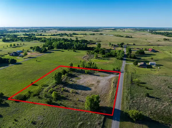 6 W County Road, Tuttle, OK 73089