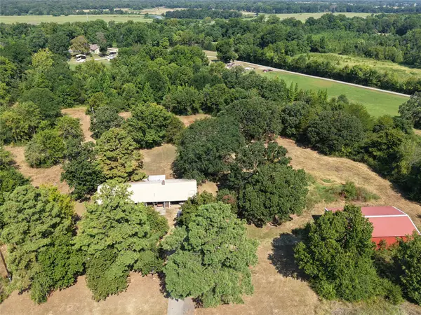 2601 N Witte, Poteau, OK 74953