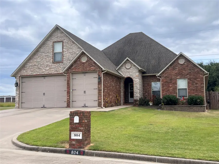 804 Great Oaks Drive, McAlester, OK 74501 - #2