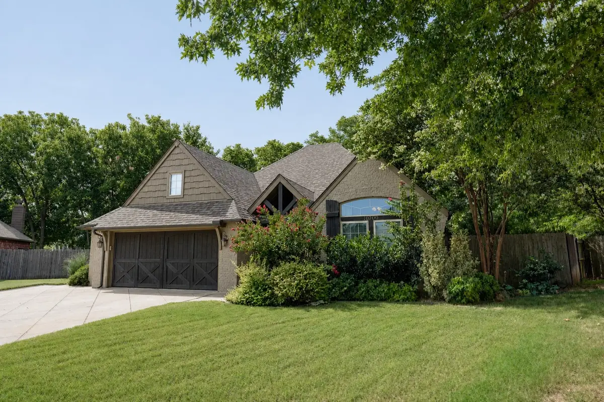 10709 S James Court, Jenks, OK 74037 - #1
