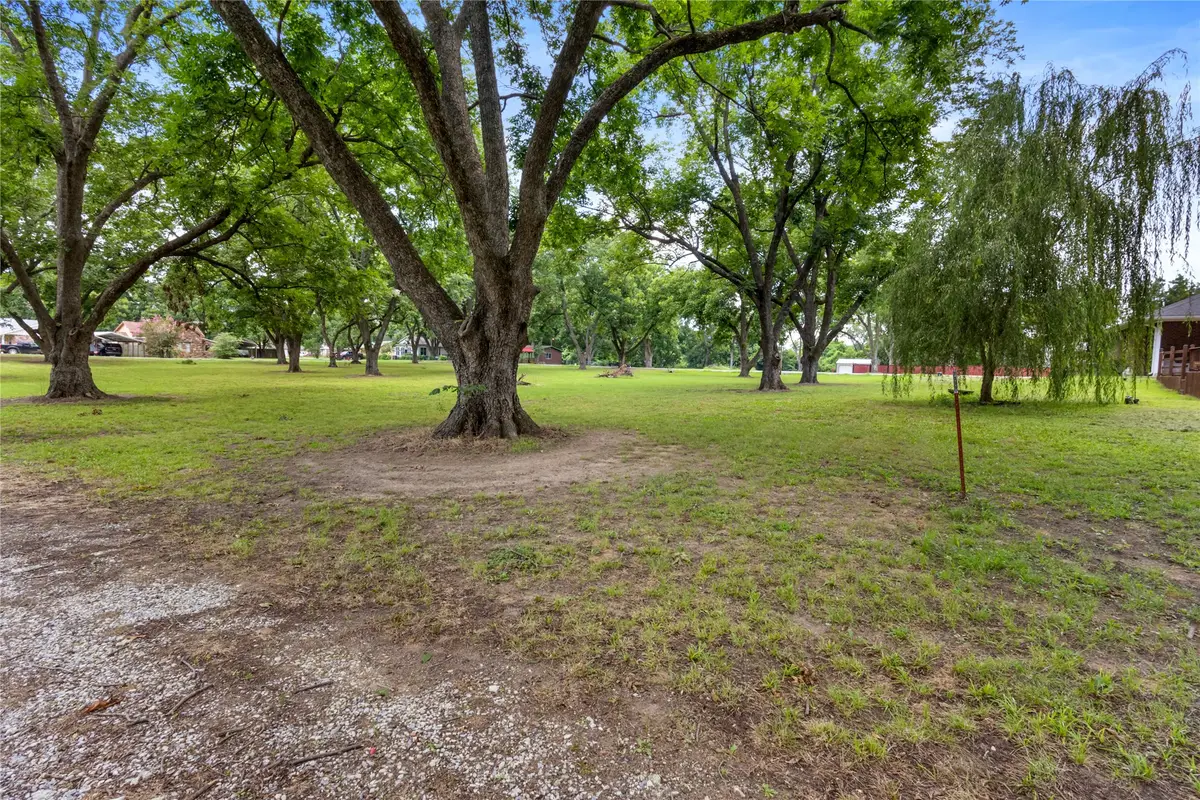 11 Orchard Street, Eufaula, OK 74432 - #1
