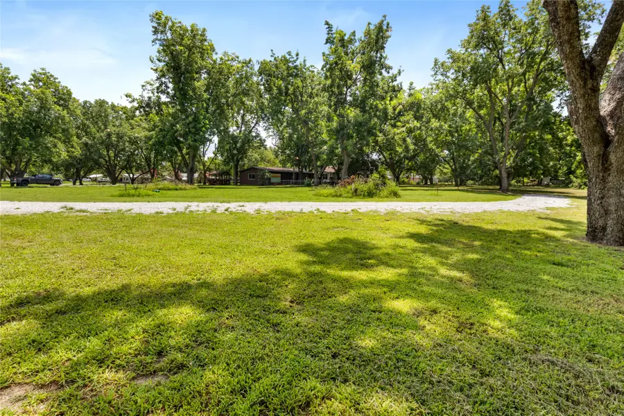 1 Saltsman Lane, Eufaula, OK 74432 - #2