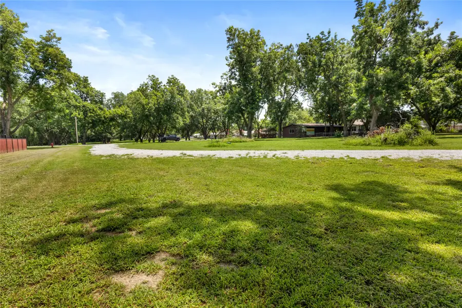 1 Saltsman Lane, Eufaula, OK 74432 - #3