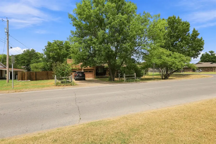 1733 E 13th Street, Okmulgee, OK 74447 - #3