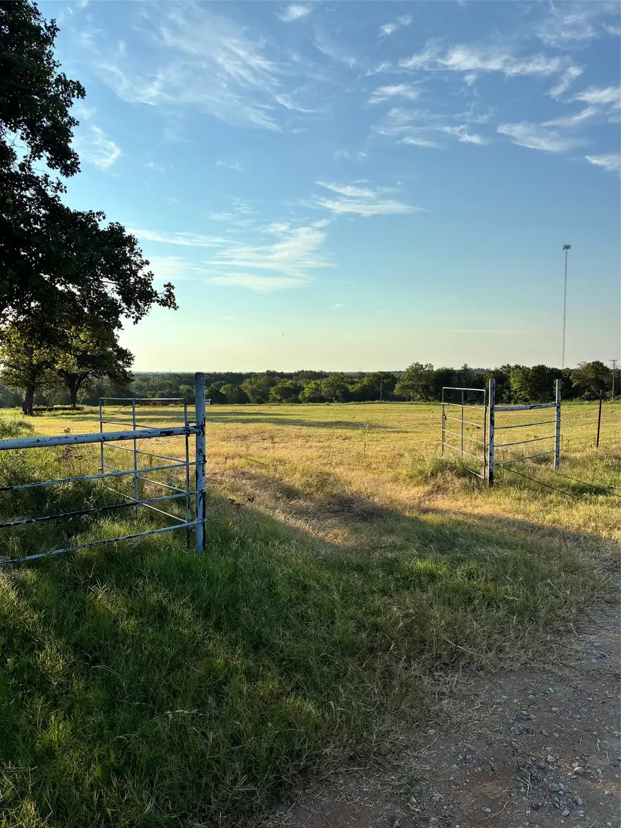 35080 EW 1290 Road, Maud, OK 74854 - #3