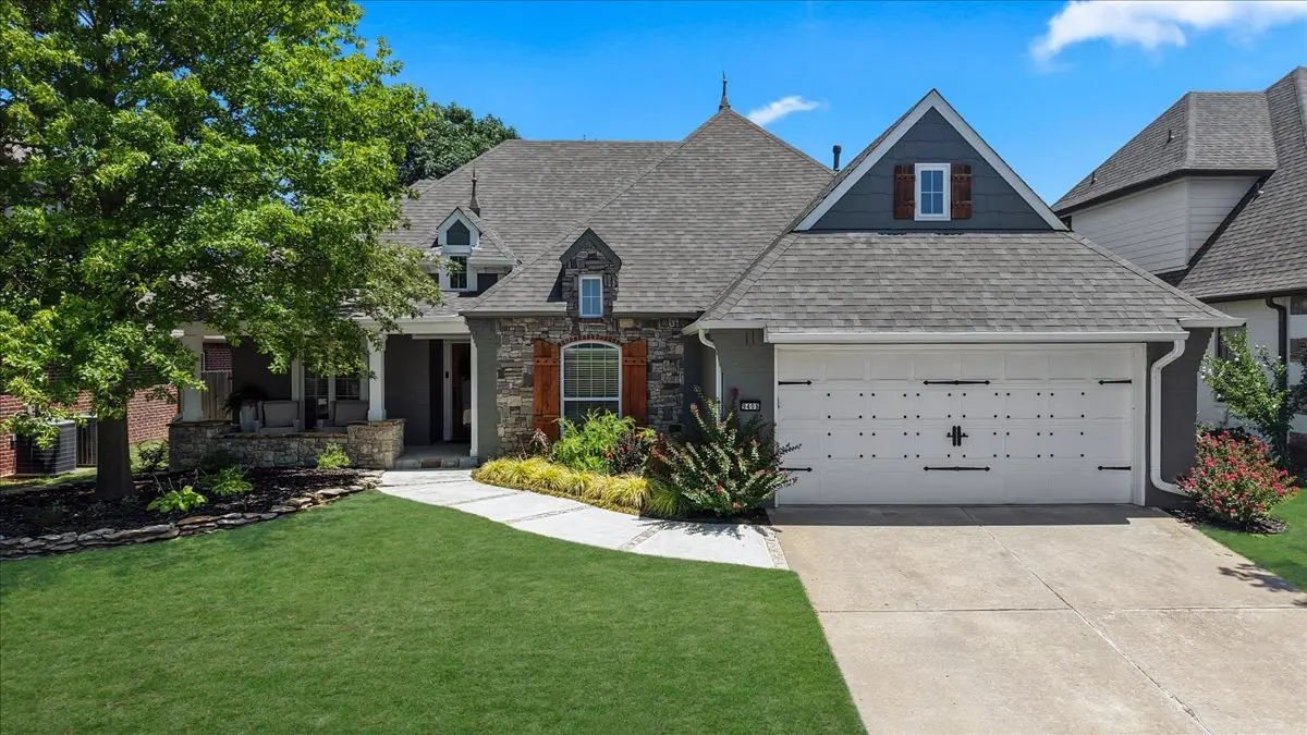 9405 S 73rd East East Avenue S, Tulsa, OK 74133 - #1