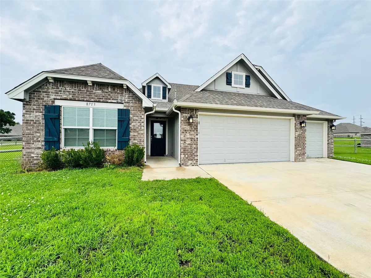 8713 N 63rd East Avenue, Owasso, OK 74055 - #1