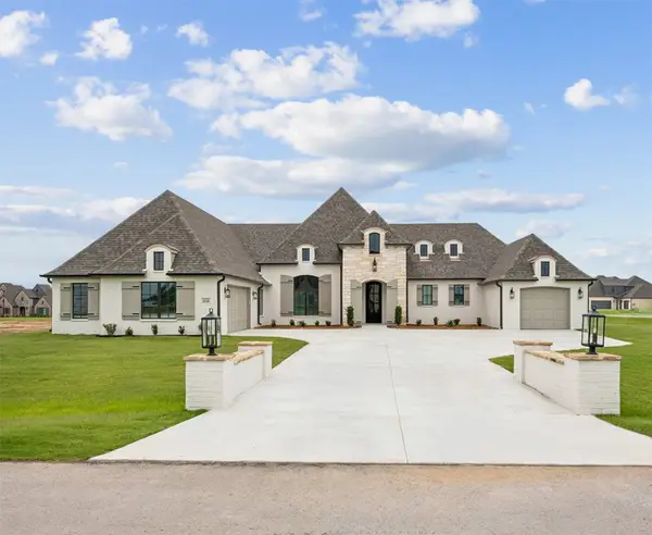 8210 E 111th Street, Owasso, OK 74055