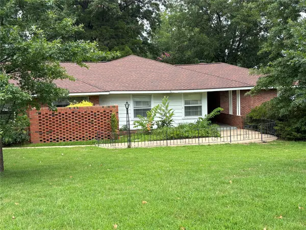 3641 S Birmingham Avenue, Tulsa, OK 74105