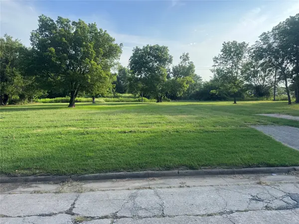 232 Chickasaw West Avenue, McAlester, OK 74501