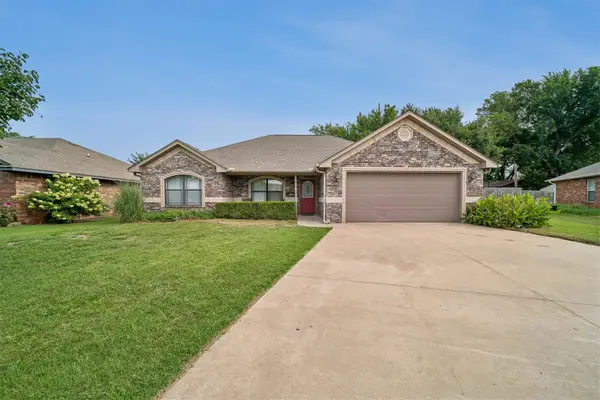 1111 Crozier St, Perkins, OK 74059