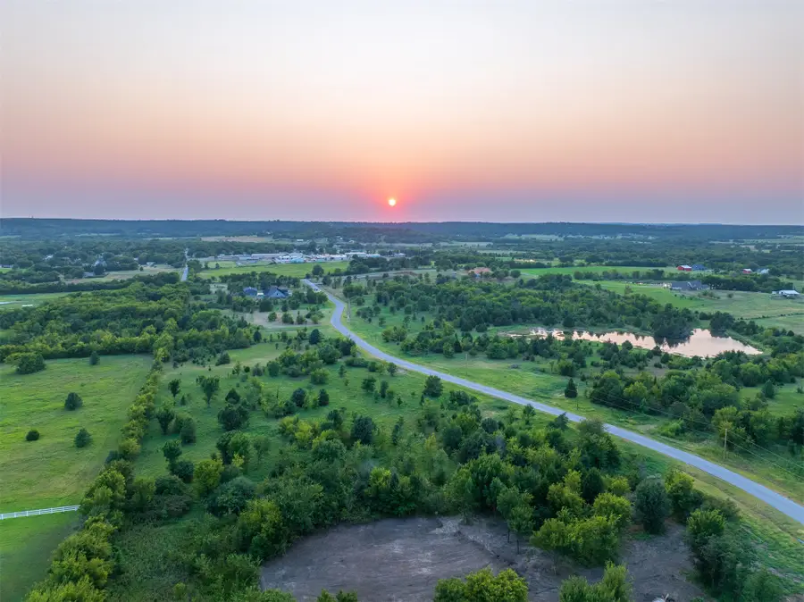 15 W 195th Street S, Mounds, OK 74047 - #2