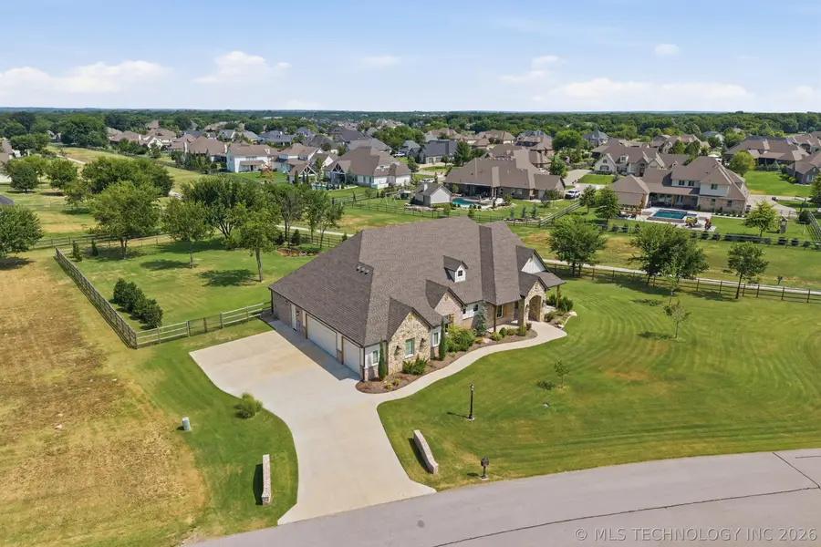 18679 E Limestone Lane, Owasso, OK 74055 - #3