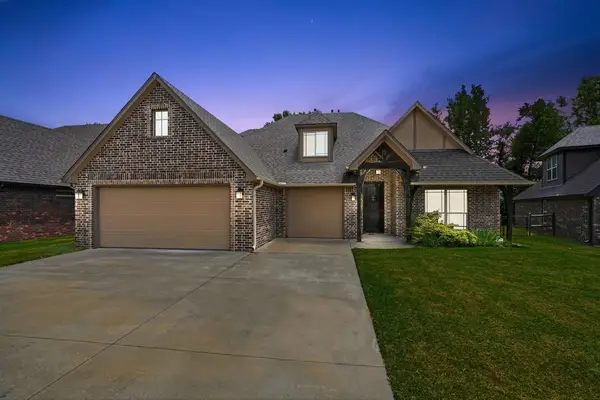 12116 E 69th Street N, Owasso, OK 74055