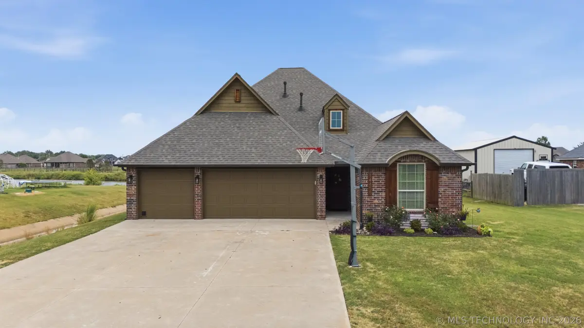 14455 N 66th Avenue E, Collinsville, OK 74021 - #1